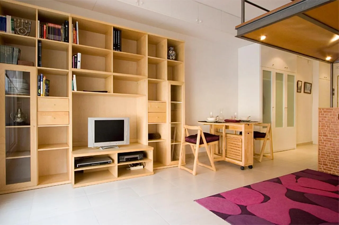ברצלונה Reina Amalia Apartment